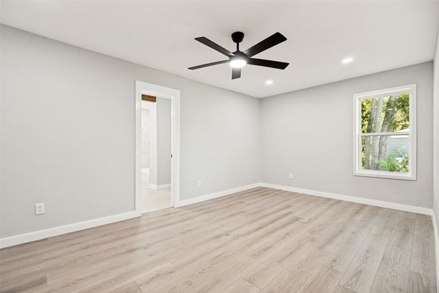 3027 Morgan Drive, Dallas, TX 75241