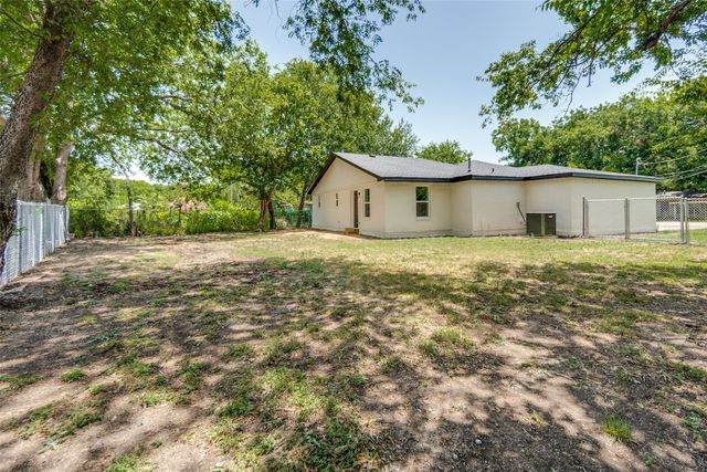 3027 Morgan Drive, Dallas, TX 75241