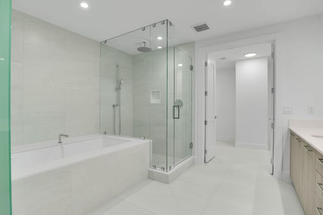 151 N Seabreeze Boulevard 1204, Fort Lauderdale, FL 33304