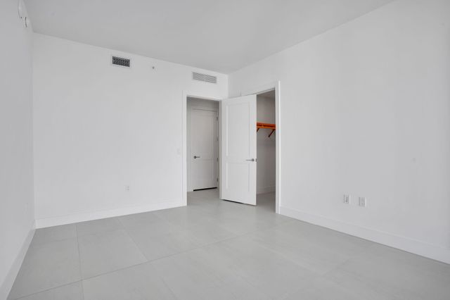 151 N Seabreeze Boulevard 1204, Fort Lauderdale, FL 33304