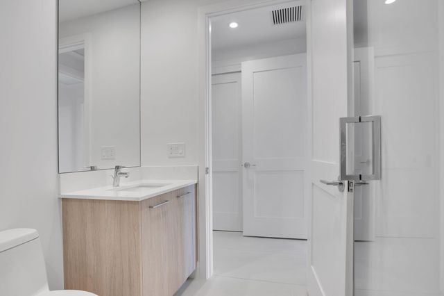 151 N Seabreeze Boulevard 1204, Fort Lauderdale, FL 33304