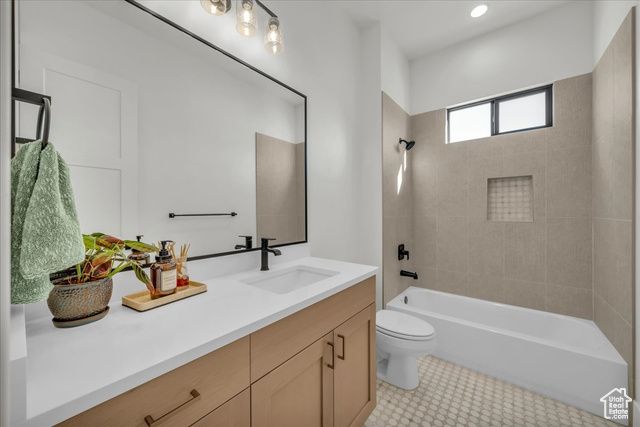 2904 E STONEDALE DR, St. George, UT 84790