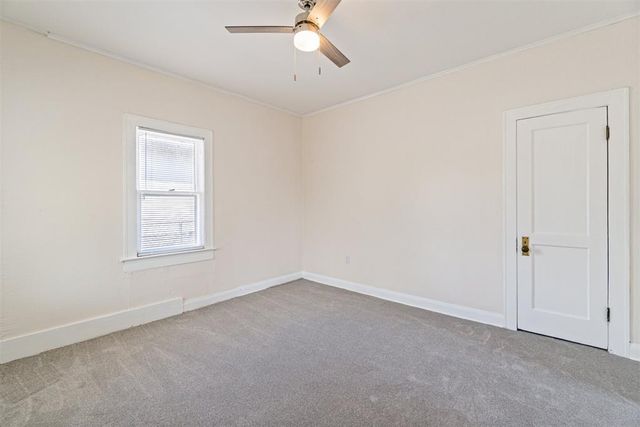 319 S Oklahoma Avenue, Shawnee, OK 74801