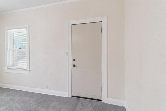 319 S Oklahoma Avenue, Shawnee, OK 74801