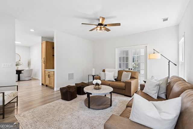 3850 Westwick Way NW, Kennesaw, GA 30152