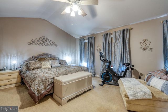 242 SNAPDRAGON ST, Warrington, PA 18976