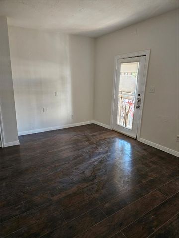 2121 Fulton Street 2, Houston, TX 77009