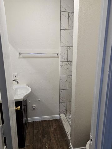 2121 Fulton Street 2, Houston, TX 77009
