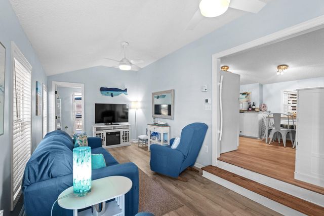 6001 - 1002 S Kings Hwy., Myrtle Beach, SC 29575
