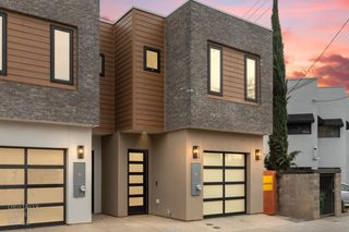 2821 Democracy Aly, Sacramento, CA 95816