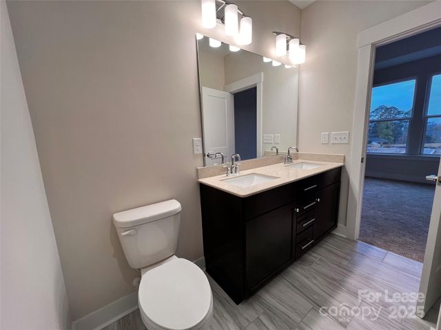 3011 Citizens Lane, Charlotte, NC 28205