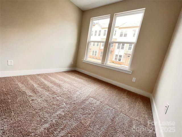 3011 Citizens Lane, Charlotte, NC 28205