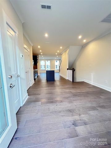 3011 Citizens Lane, Charlotte, NC 28205