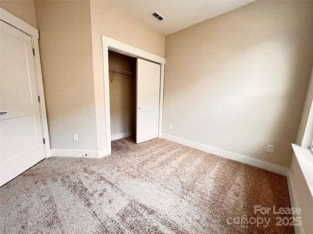 3011 Citizens Lane, Charlotte, NC 28205