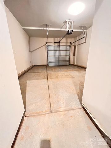 3011 Citizens Lane, Charlotte, NC 28205