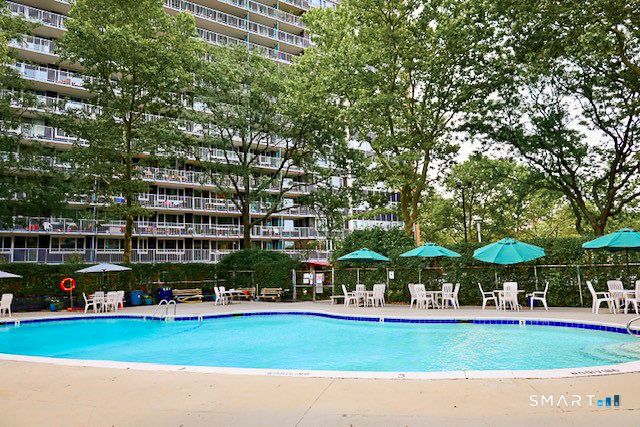 100 York Street 5L, New Haven, CT 06510