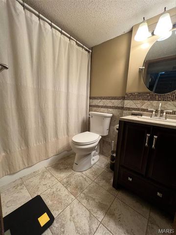 5239 Trailoaks Drive, Black Jack, MO 63033