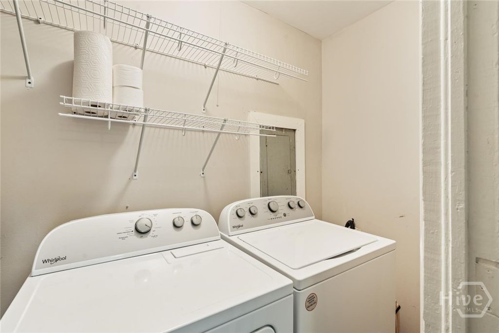Image 22 of property listing at 325 Manor Drive, Savannah, GA 31404