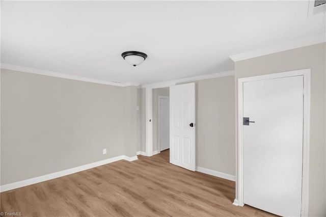 2400 Peachtree Street, Winston-salem, NC 27107