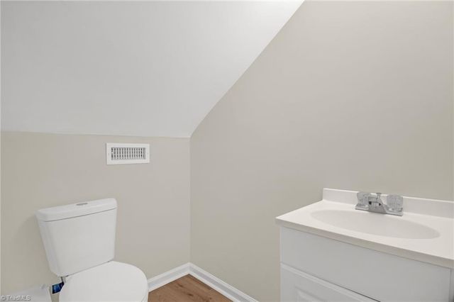 2400 Peachtree Street, Winston-salem, NC 27107