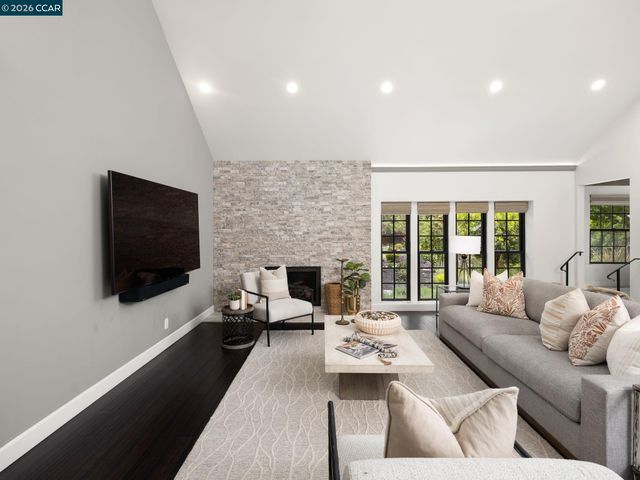 2705 Mossy Oak Dr, Danville, CA 94506