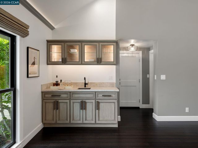 2705 Mossy Oak Dr, Danville, CA 94506