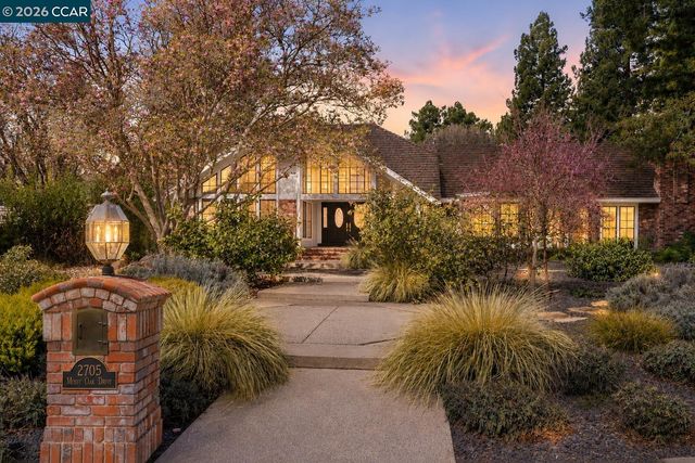2705 Mossy Oak Dr, Danville, CA 94506