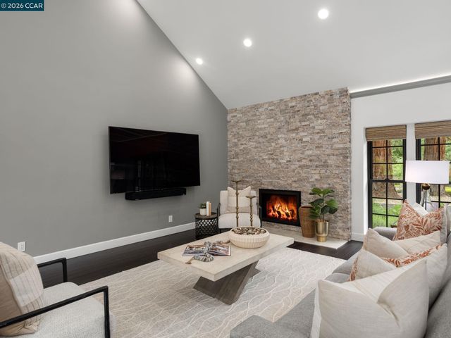 2705 Mossy Oak Dr, Danville, CA 94506