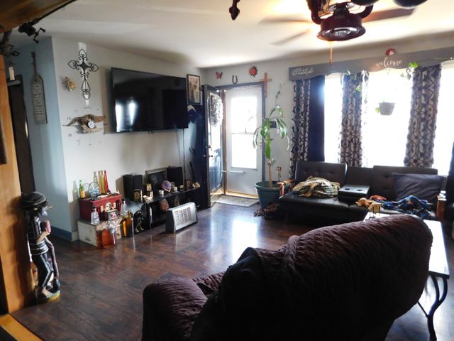 417 Old Highway 31 E, Bethpage, TN 37022