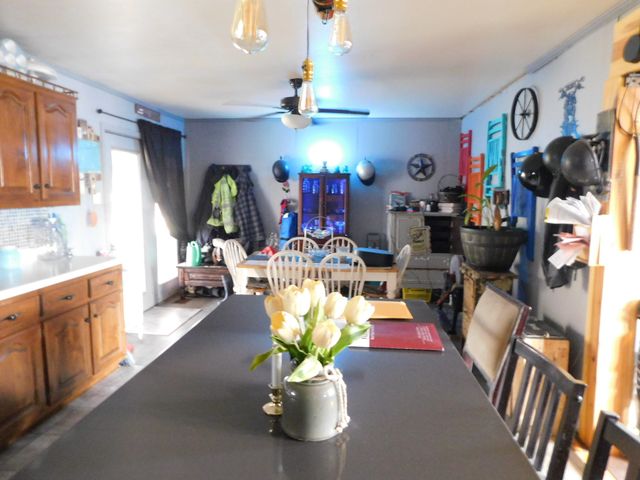 417 Old Highway 31 E, Bethpage, TN 37022