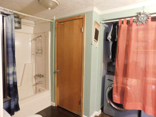 417 Old Highway 31 E, Bethpage, TN 37022