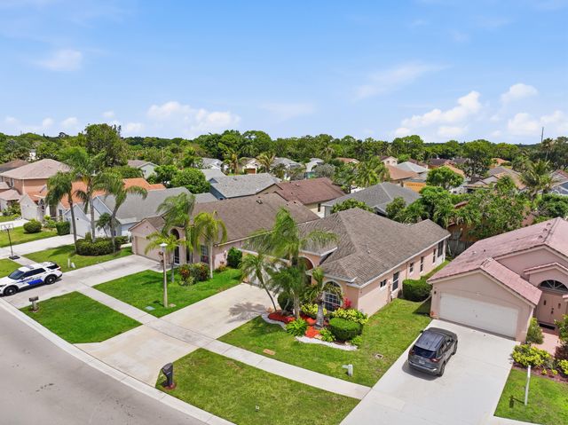 113 E Saratoga Blvd Boulevard E, Royal Palm Beach, FL 33411
