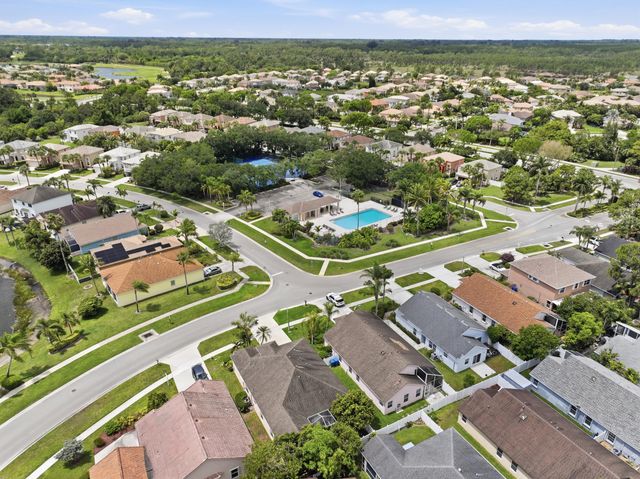 113 E Saratoga Blvd Boulevard E, Royal Palm Beach, FL 33411