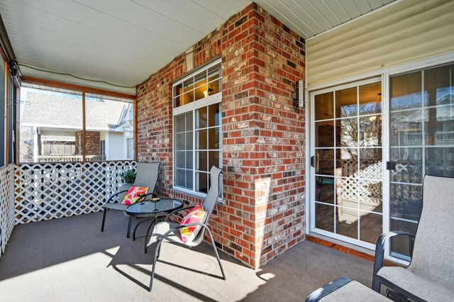 2461 Patricia Drive Bldg E, Urbandale, IA 50322