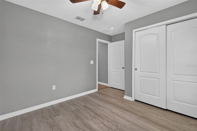 2465 BEGONIA STREET, Mascotte, FL 34753
