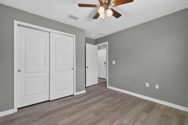 2465 BEGONIA STREET, Mascotte, FL 34753