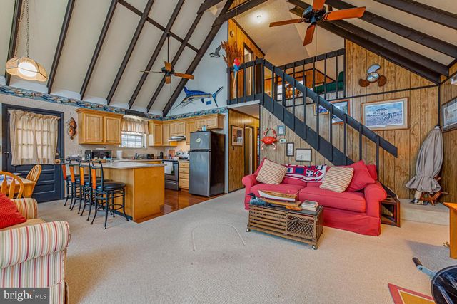 10602 PINE NEEDLE RD, Ocean City, MD 21842