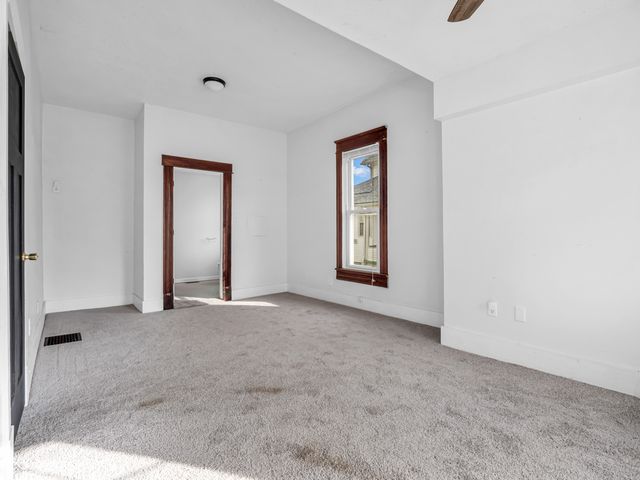 422 E Main Street, Lebanon, IN 46052