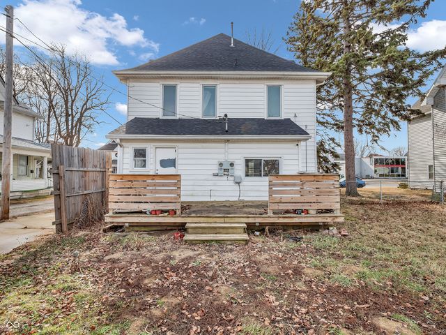 422 E Main Street, Lebanon, IN 46052