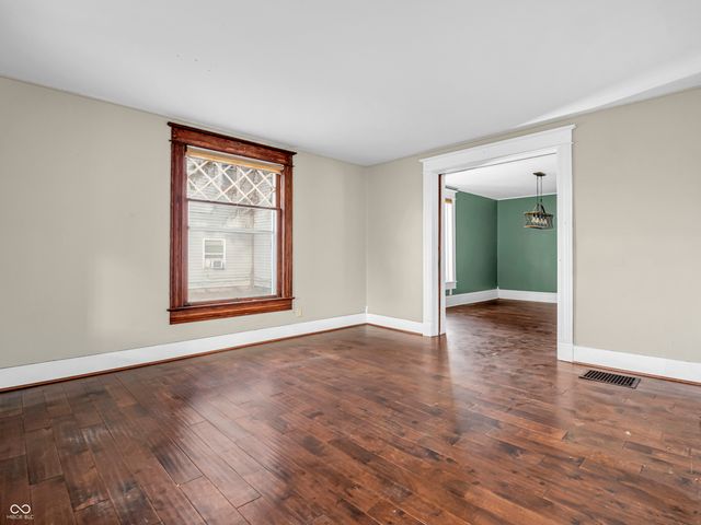 422 E Main Street, Lebanon, IN 46052