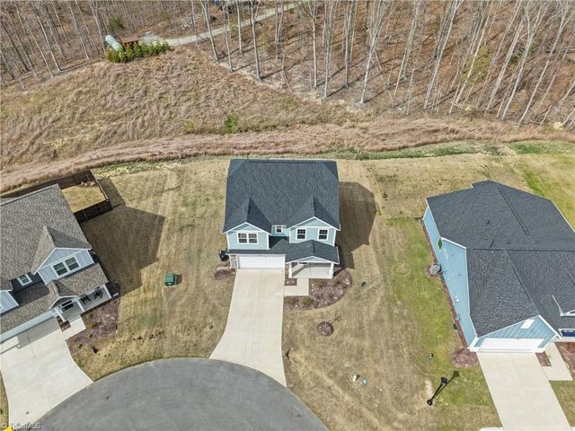 3934 Waterstone Court, Kernersville, NC 27284