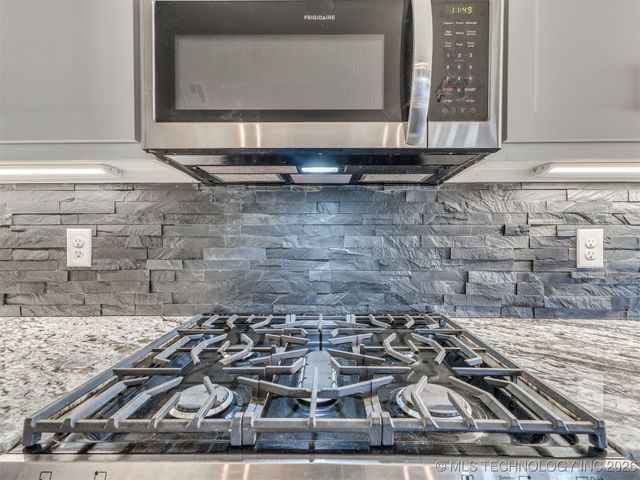 27605 E 108th Place S, Coweta, OK 74429