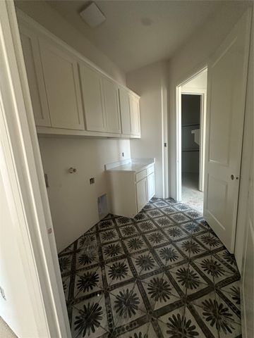 9424 Bluestem Lane, Dish, TX 76247