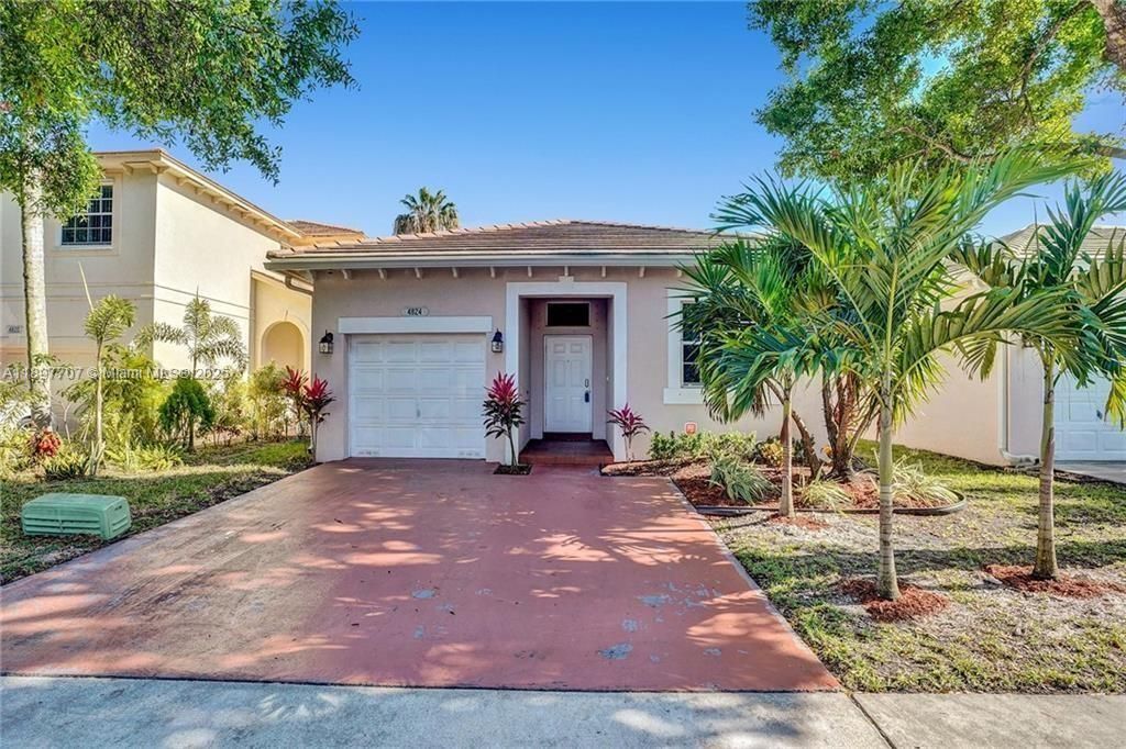 4824 NW 19th St, Coconut Creek, FL 33063