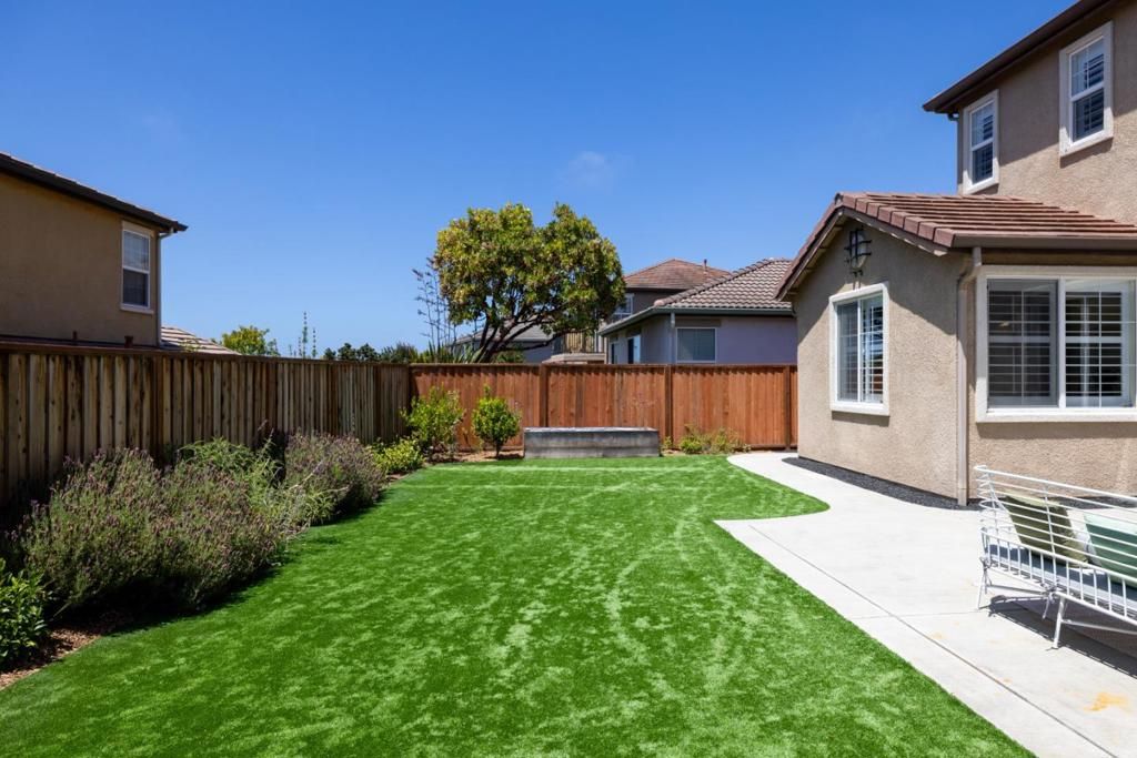 Image 18 of property listing at 4305 Peninsula Point Drive, Seaside, CA 93955