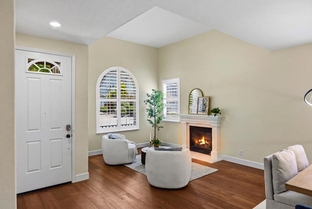 Image 2 of property listing at 4305 Peninsula Point Drive, Seaside, CA 93955