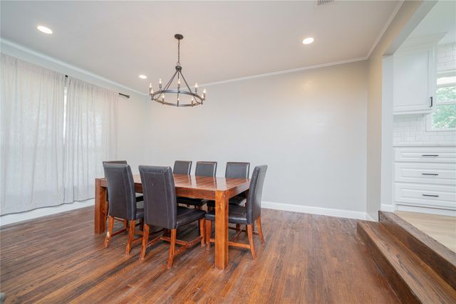 812 E 1st, Hughes Springs, TX 75656