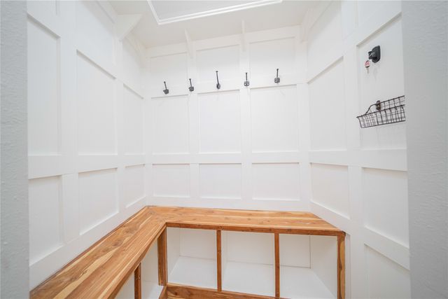 812 E 1st, Hughes Springs, TX 75656