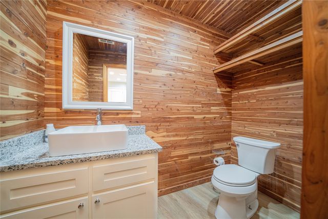 812 E 1st, Hughes Springs, TX 75656