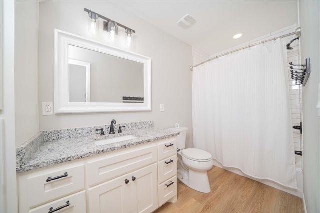 812 E 1st, Hughes Springs, TX 75656